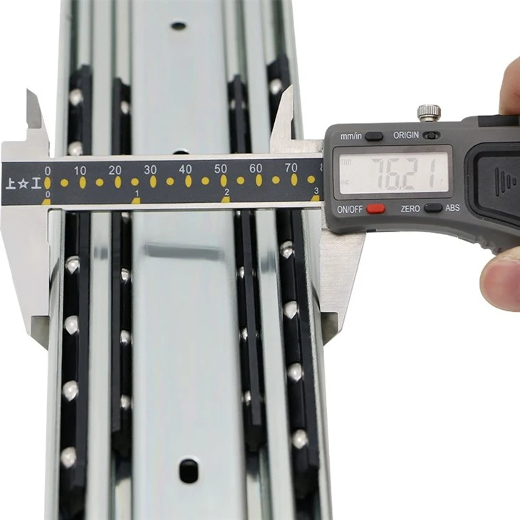 Heavy Duty Slides 76mm Wide